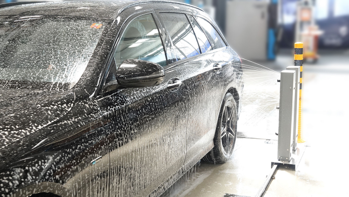 Automatisches Vorsprühsystem: Spraybar von Christ
