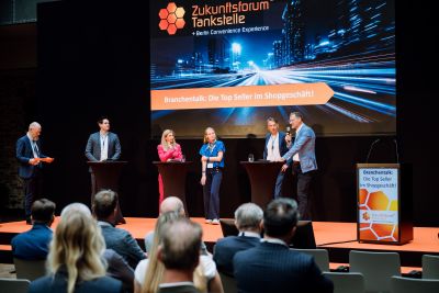 Uniti – „Zukunftsforum Tankstelle 2025“ bot Inspiration und Orientierung