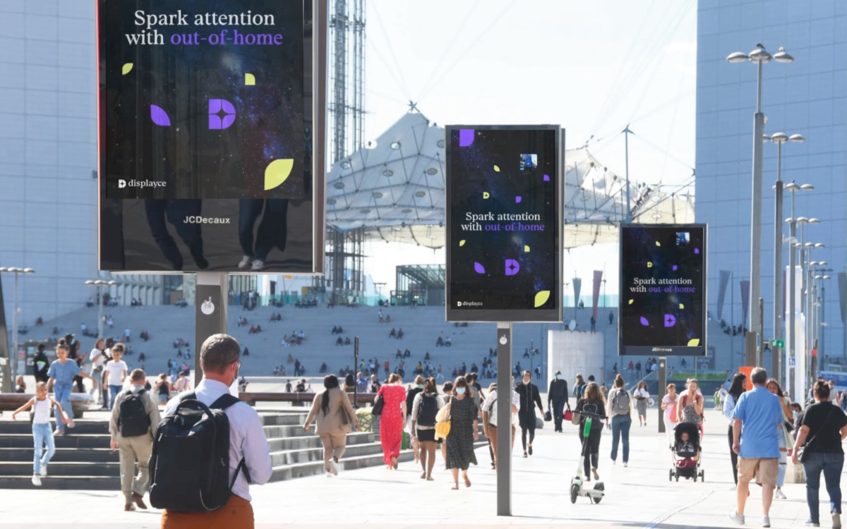 Displayce: „DooH hat eine einzigartige Position im Mediamix“