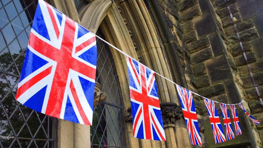 UK Emissions Fall Slightly in 2024 as Household Energy Use Rises Ahead of COP30