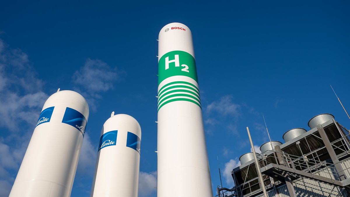 Wasserstoff und Mobilität: Wo der Energieträger wirklich eine Rolle spielt