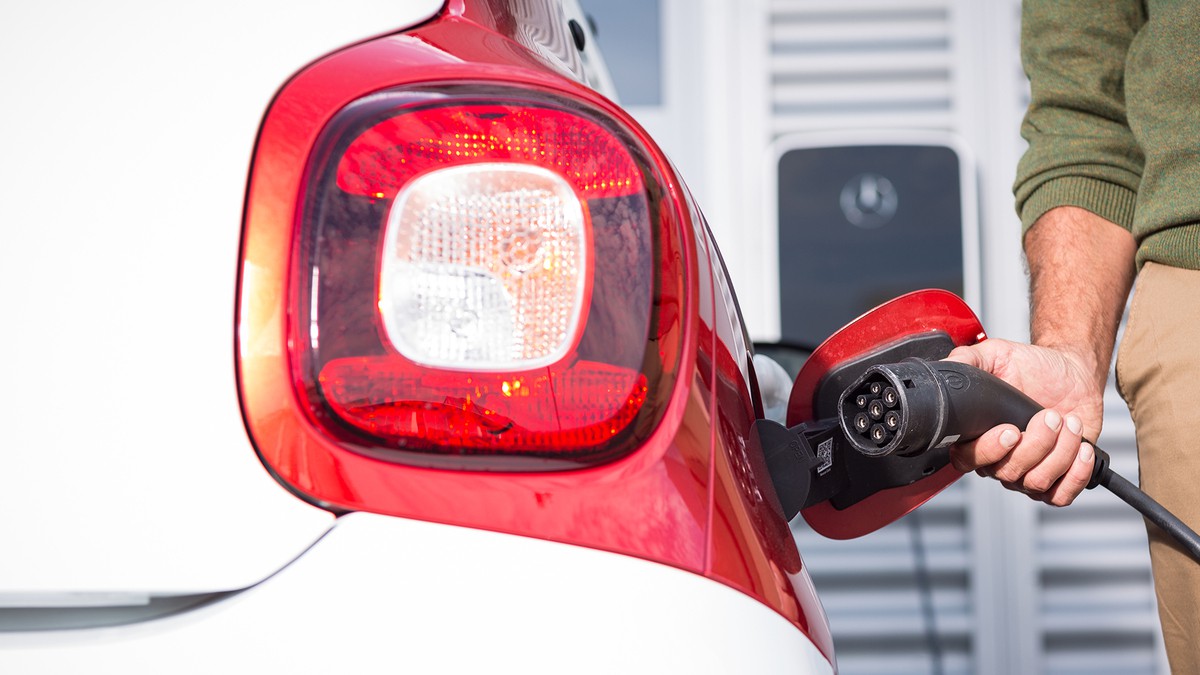 VDA: 2026 rund 693.000 neue E-Autos erwartet