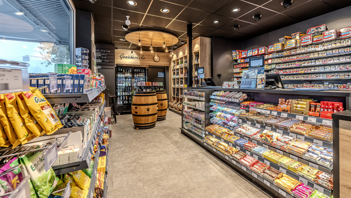 s-iQ Aral Eltville Kassenzone