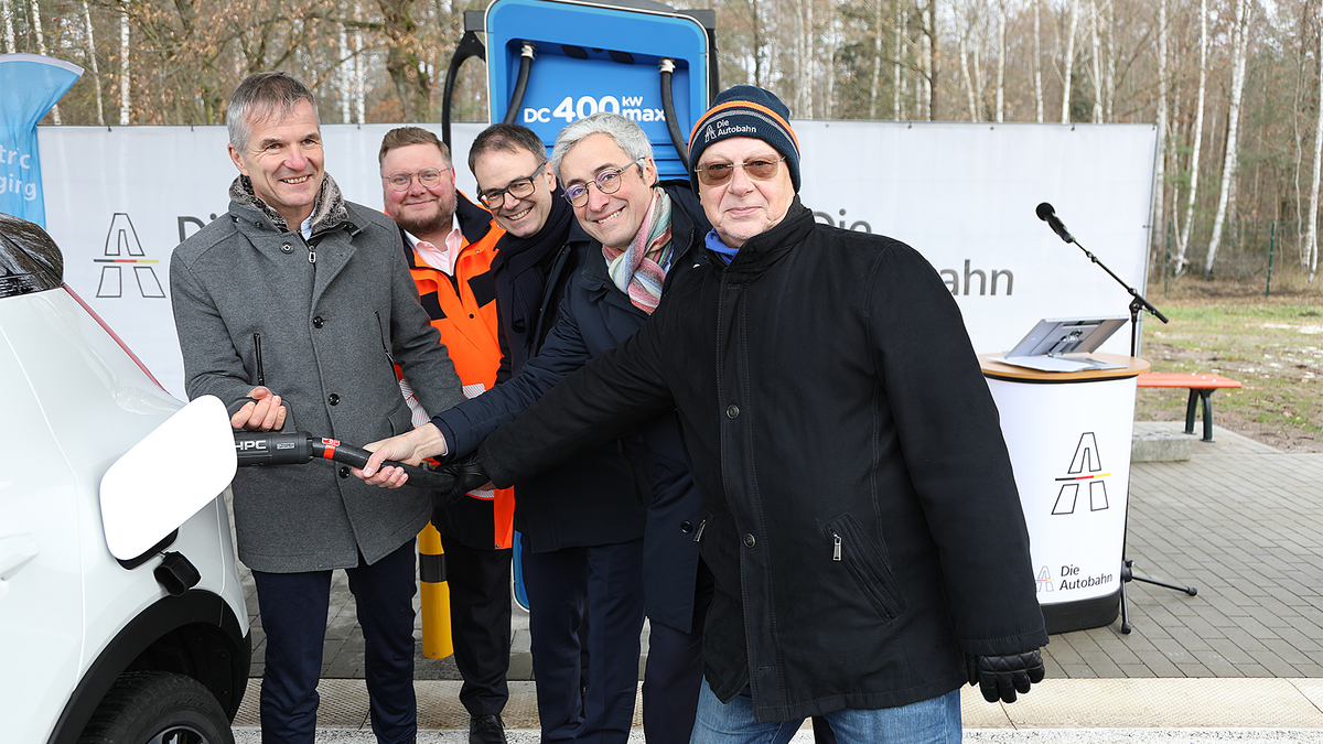 Total Energies: Erste Deutschlandnetz-Stationen an der Autobahn