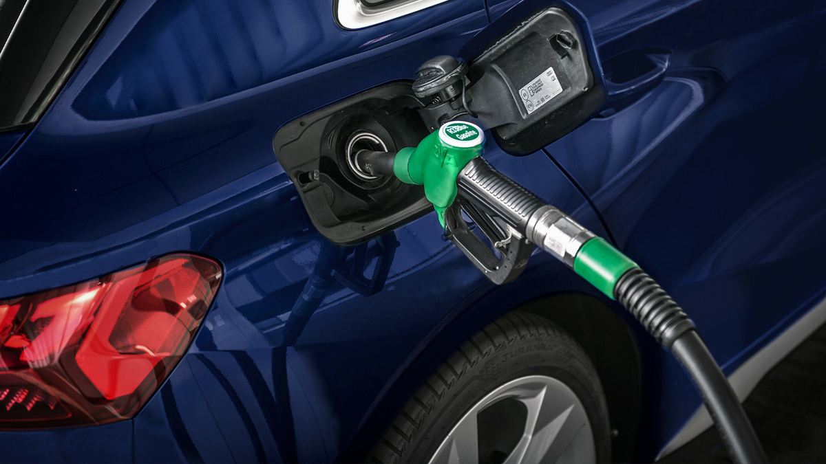 E-Fuels, HVO100 und Co.: Was können die Alternativ-Kraftstoffe?