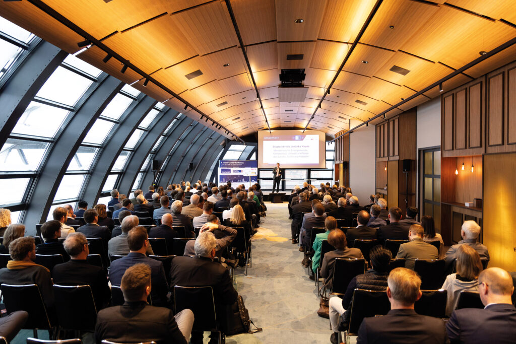 6. Cross-Cluster-Konferenz tagt zum Thema „Die Zukunft ist elektrisch!?“