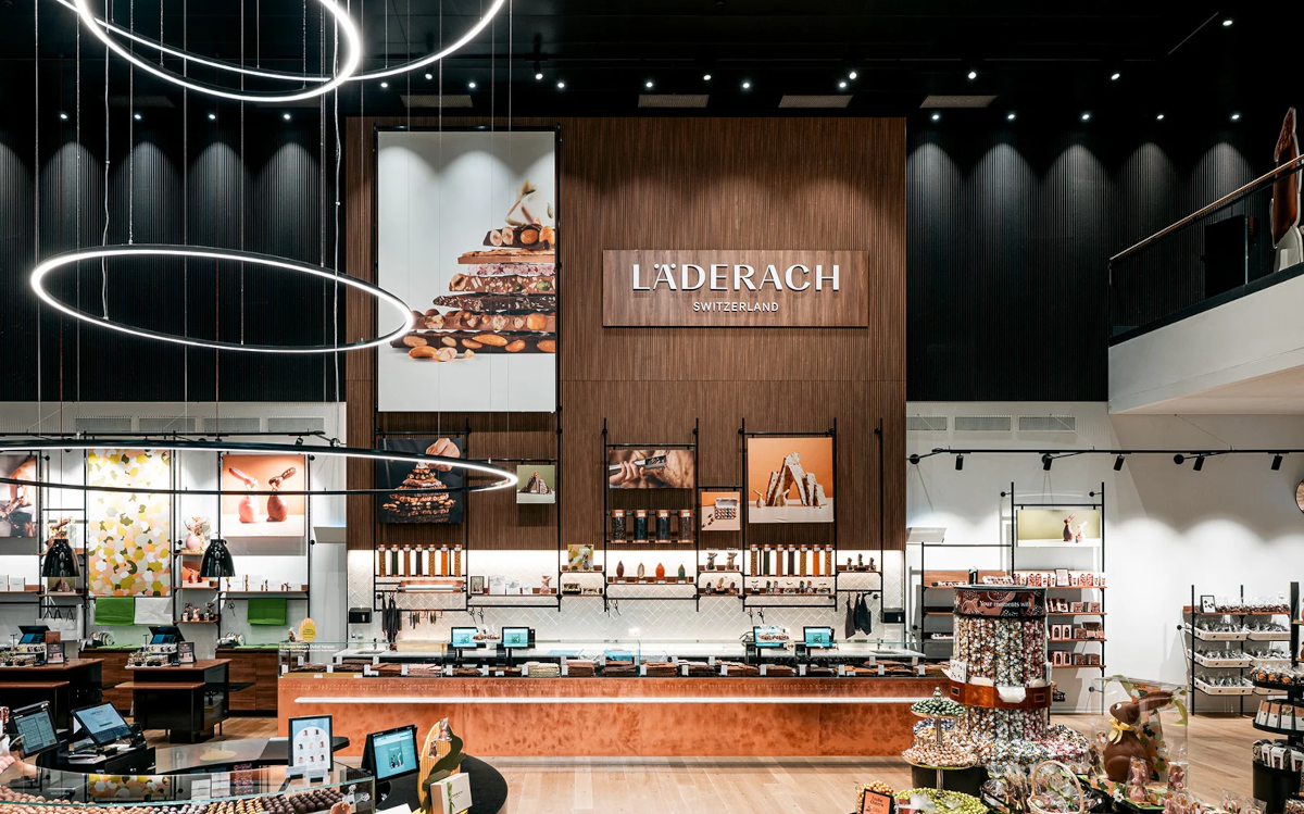 Echion: Globale Digital Signage-Expansion bei Läderach